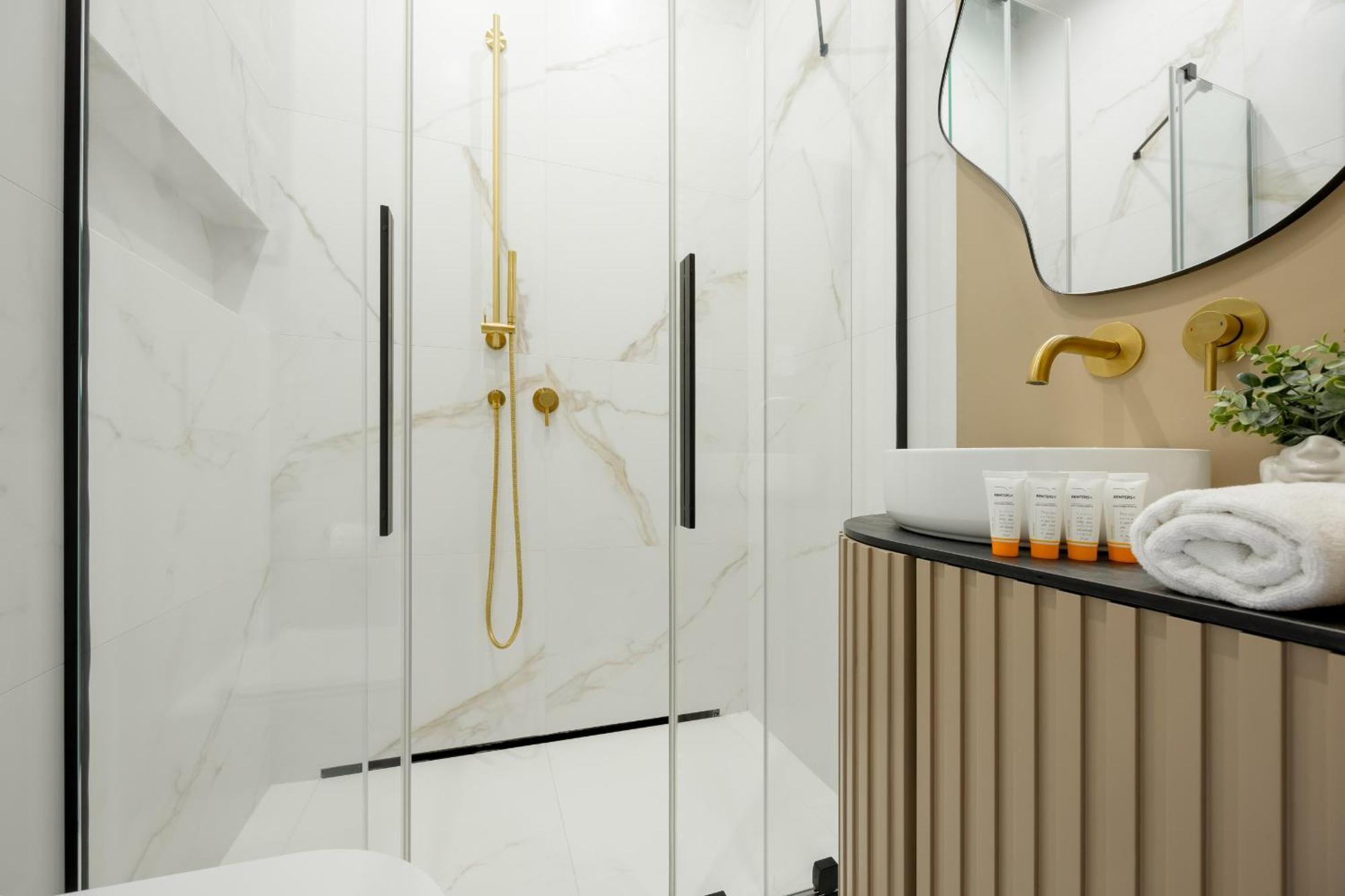 Przytulne Studio W Zielonej Okolicy Srodmiescia By Noclegi Renters 바르샤바 외부 사진